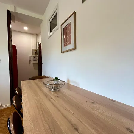 아파트 T4 Minimaliste A 15 Min De Lyon *