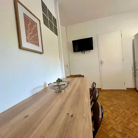 T4 Minimaliste A 15 Min De Lyon * 울랑